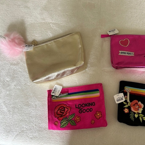 4 x Bath and Body Works Bags - Picture 2 of 3